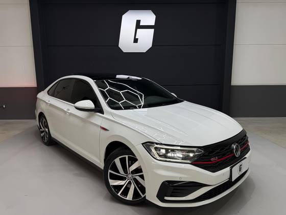 VOLKSWAGEN JETTA 2.0 350 TSI GASOLINA GLI DSG